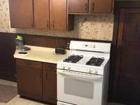 $600 / Month Apartment For Rent: 3736 E. Doerr - Unit B - Brown Realtors Propert...