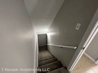 $1,745 / Month Apartment For Rent: 4516 Lynnmont Road - 4C - T Nielsen Investments...