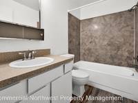 $1,375 / Month Apartment For Rent: 1000 Holly Street 10 - Commercial Northwest Pro...
