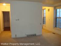 $750 / Month Apartment For Rent: 302 St. Lawrence Ave Unit 4 - Walker Property M...