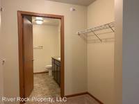 $1,195 / Month Apartment For Rent: 3480 38th Ave S Unit 207 - River Rock Property,...