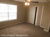 $1,325 / Month Apartment For Rent: 1114, 1116, 1118, 1120 Ekstam - 1118-204 - Core...
