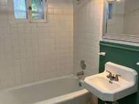 $1,550 / Month Apartment For Rent: 720 S 9th Ave Apt. D - Benchmark Property Manag...