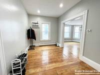 $6,600 / Month Apartment For Rent
