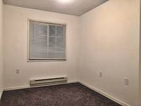 $650 / Month Apartment For Rent: 1611 Collins Street #C6 - Connections Real Esta...