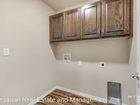 $1,500 / Month Apartment For Rent: 2113 Ridge Street - Elevation Real Estate And M...