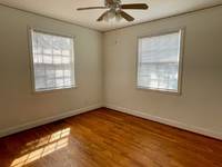 $950 / Month Apartment For Rent: 117 Downing St. - Cantey & Company, Inc | I...