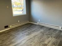 $1,000 / Month Apartment For Rent: 101 W 7th Ave - Unit 3 - Duluth Property Manage...