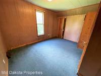 $650 / Month Apartment For Rent: 510 W 4th - Mid Dakota Properties | ID: 9959218