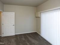 $795 / Month Apartment For Rent: One Bedroom Island - Mallard Heights Apartments...