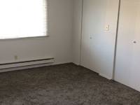 $950 / Month Apartment For Rent: 2147 Meadow Lane - 4 - Elite One Property Manag...