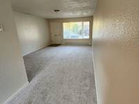 $1,550 / Month Apartment For Rent: 19725 SE River Rd - 52 - Vinny Small Property M...
