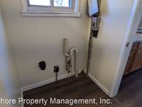 $800 / Month Apartment For Rent: 1249 Francis Ave - 1 - Westshore Property Manag...