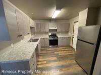 $1,800 / Month Home For Rent: 517 2nd Street SE - Rimrock Property Management...