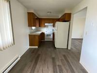 $1,300 / Month Apartment For Rent: 668 E JACKSON ST - Homestead Property Managemen...
