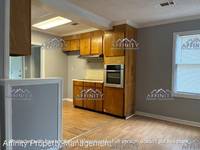 $950 / Month Home For Rent: 302 Thomas Boulevard - Affinity Property Manage...