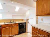 $1,900 / Month Home For Rent: 5604 WILLOUGHBY NEWTON DR #36 - Bay Property Ma...