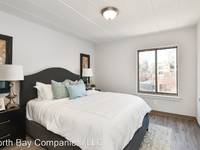 $1,235 / Month Apartment For Rent: 600 University Ave SE #506 - Oliver & Wende...