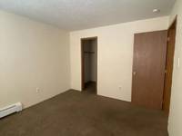 $650 / Month Apartment For Rent: 4221 SE 13th St Unit 11 - Pedal Cast Southview ...