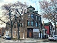 $1,295 / Month Apartment For Rent: 2358 S. St Louis Ave - #2R - Smart Property Man...