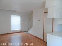$795 / Month Apartment For Rent: 2504 N Hudson #D - RJH Realty Investments, Inc....