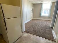 $395 / Month Apartment For Rent: 1020 1/2 Central Ave Apt #16 - Action Realty, I...