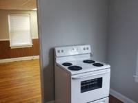 $895 / Month Apartment For Rent: 8921 Brecksville Road - Apartment 2 - CLE Turnk...