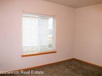 $975 / Month Apartment For Rent: 205 Prairie Rose Lane - #201 - Westwinds Real E...