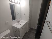 $930 / Month Apartment For Rent: 305 NE Spaulding - 8 - Widmyer Corporation | ID...