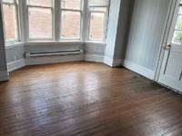 $1,095 / Month Apartment For Rent: 125 N George St - 3rd Flr Front - Inch & Co...