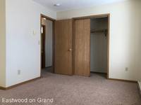 $785 / Month Apartment For Rent: 2110 Grand Avenue Unit 2110-30 - Eastwood On Gr...