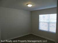 $2,200 / Month Home For Rent: 14453 Buttonwood Lane - Sun Realty And Property...