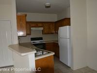 $1,095 / Month Apartment For Rent: 1609 Walnut - 2 - Huntex Properties LLC | ID: 7...
