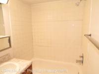 $649 / Month Apartment For Rent: 103 E 7th Ave, Apt F-3 - Riverside Apartments-S...