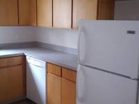 $1,400 / Month Apartment For Rent: 286 N Staium Dr - #3 - Willamette Valley Rental...