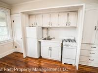 $1,500 / Month Apartment For Rent: 344 4th St S. - Unit 17 - Out Fast Property Man...