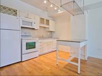 $1,654 / Month Apartment For Rent: 188 W Randolph St Unit #912 Chicago, IL 60601