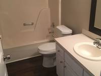 $795 / Month Apartment For Rent: Beds 2 Bath 1.5 Sq_ft 1300- TurboTenant | ID: 1...