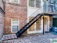 $1,800 / Month Apartment For Rent: 20 E. Macon St. - 3rd Fl Level - Mid City, LLC ...