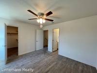 $1,650 / Month Apartment For Rent: 1802 A Clovis Drive - Linnemann Realty | ID: 11...