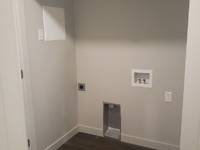 $1,375 / Month Home For Rent: 572 S 100 W E306 - Evolve Real Estate & Man...