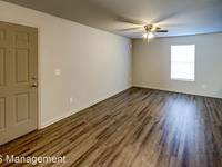 $1,180 / Month Apartment For Rent: 220 W. Garfield Ave - 2308 - YS Management | ID...