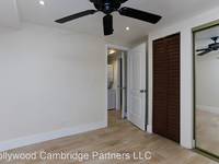 $1,700 / Month Apartment For Rent: 5230 Hollywood Blvd - Hollywood Cambridge Partn...