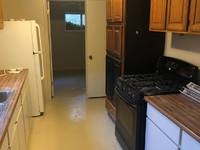 $375 / Month Room For Rent: 405 West Circleway Drive - Downstairs 5 - NetGa...