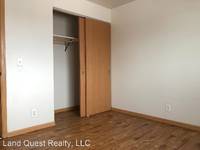 $885 / Month Apartment For Rent: 1857 Roosevelt Ave. - Land Quest Realty, LLC | ...