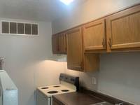 $958 / Month Apartment For Rent: 11 Colonial Oaks Ct #4 - CO Apartments LLC | ID...
