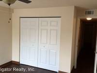 $2,800 / Month Apartment For Rent: 1740 NW 3rd Place Unit 12 - Alligator Realty, I...