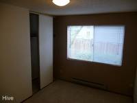 $1,695 / Month Apartment For Rent: 8746 Phinney Ave N #101 - Hive | ID: 4173801