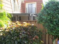 $1,225 / Month Townhouse For Rent