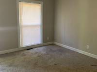 $1,400 / Month Apartment For Rent: 1200 E 14th Street - Unit A - The Overton Group...